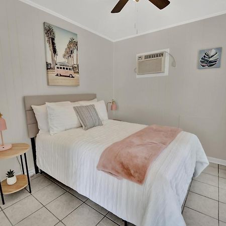 Sf Unit 3 - *Across From Beach - Spacious Kitchen/Living & Bdr Panama City Beach Exterior foto