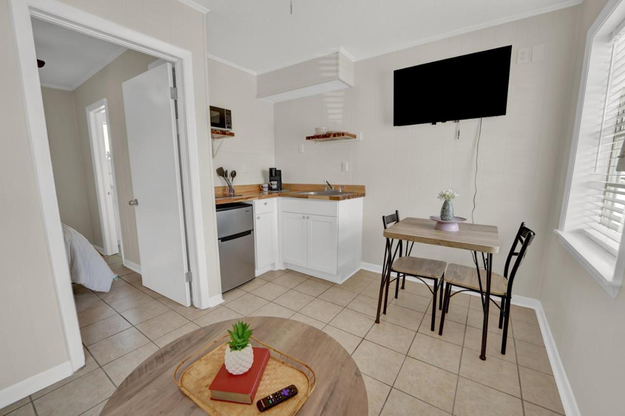 Sf Unit 3 - *Across From Beach - Spacious Kitchen/Living & Bdr Panama City Beach Exterior foto